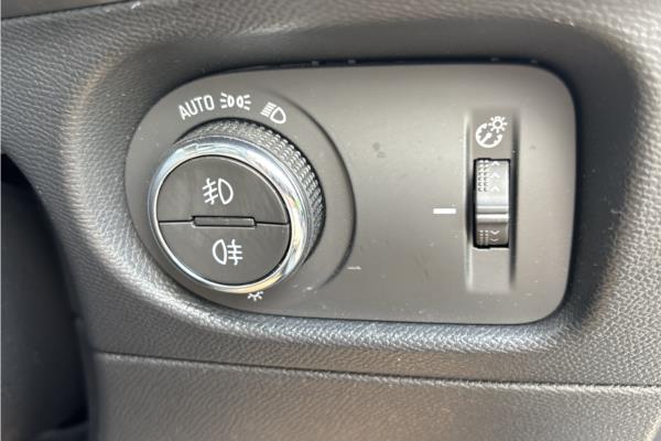 2021 Vauxhall Mokka 1.2 Turbo Ultimate Nav SUV 5dr Petrol Auto Euro 6 (s/s) (130 ps) - Leather, photo 21