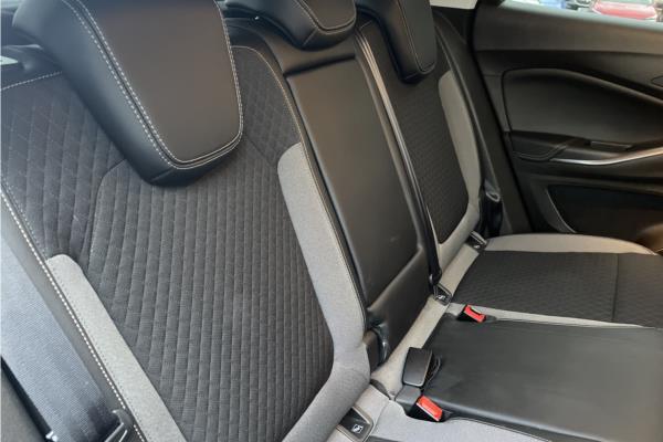 2020 Vauxhall Grandland X 1.2 Turbo SRi Nav SUV 5dr Petrol Auto Euro 6 (s/s) (130 ps) - Cloth, photo 9