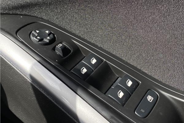 2019 Vauxhall Grandland X 1.2 Turbo SE SUV 5dr Petrol Auto 8Spd Euro 6 (s/s) (130 ps) - Cloth, photo 22