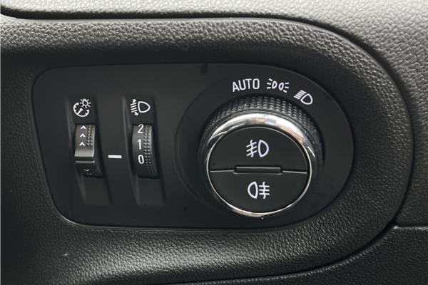 2018 VAUXHALL GRANDLAND - Berson Black, photo 20