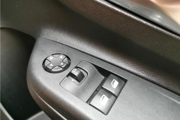2020 Vauxhall Corsa 1.2 Turbo SE Premium Hatchback 5dr Petrol Manual Euro 6 (s/s) (100 ps) - Cloth, photo 22