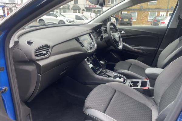2020 Vauxhall Grandland X 1.2 Turbo SRi Nav SUV 5dr Petrol Auto Euro 6 (s/s) (130 ps) - Cloth, photo 15