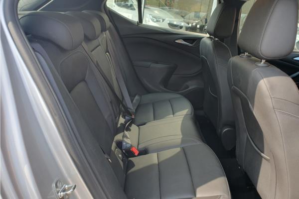2019 Vauxhall Astra 1.4i Turbo GPF Elite Nav Hatchback 5dr Petrol Auto Euro 6 (s/s) (150 ps) - Leather, photo 13