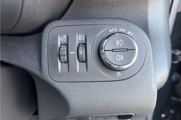 2021 Vauxhall Combo Life 1.2 Turbo SE MPV 5dr Petrol Auto Euro 6 (s/s) (130 ps) - Cloth, photo 21