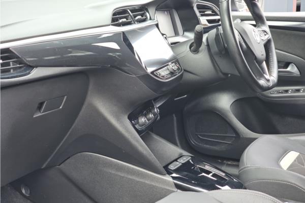 2022 Vauxhall Corsa 1.2 Turbo Ultimate Hatchback 5dr Petrol Auto Euro 6 (s/s) (130 ps) - Cloth/Alcantara, photo 15