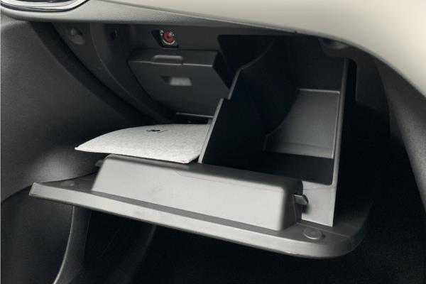Vauxhall Corsa 5Dr HAT 1.2 TB 100 Ultm Int-ld AU - Renewknit Seat, photo 25