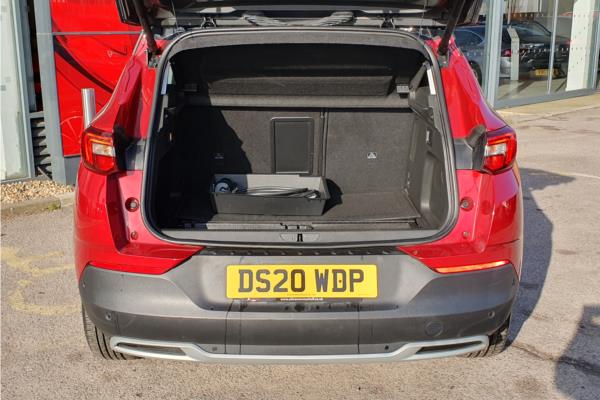 2020 Vauxhall Grandland X 1.6 13.2kWh Business Edition Nav Premium SUV 5dr Petrol Plug-in Hybrid Auto 4WD Euro 6 (s/s) Hybrid4 (300 ps) - Leather, photo 14