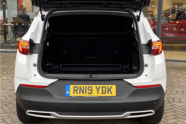 2019 Vauxhall Grandland X 1.2 Turbo Sport Nav SUV 5dr Petrol Manual (s/s) (130 ps) - Berson Black, photo 14