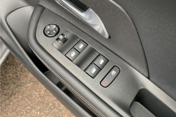 2021 Vauxhall Mokka 1.2 Turbo SRi Premium SUV 5dr Petrol Manual Euro 6 (s/s) (100 ps) - Cloth/Leather, photo 22