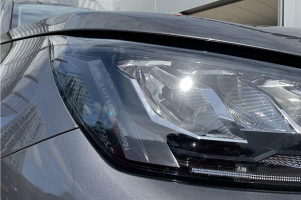 Non Franchise 2021 Peugeot 2008 1.2 PureTech Allure Premium SUV 5dr Petrol Manual Euro 6 (s/s) (100 ps) - Fabic - Cloth, photo 47