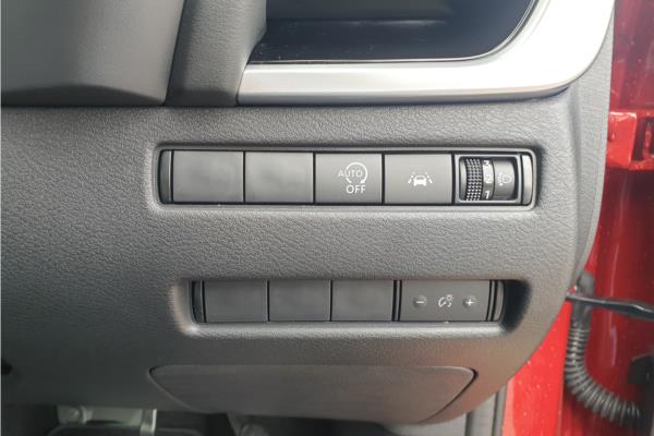 Non Franchise 2024 Nissan Qashqai 1.3 DIG-T MHEV N-Connecta SUV 5dr Petrol Hybrid XTRON Euro 6 (s/s) (158 ps) - Fabic - Cloth, photo 21