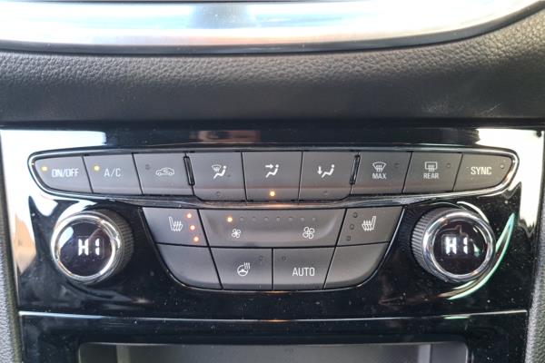 2019 VAUXHALL ASTRA - Cloth, photo 17