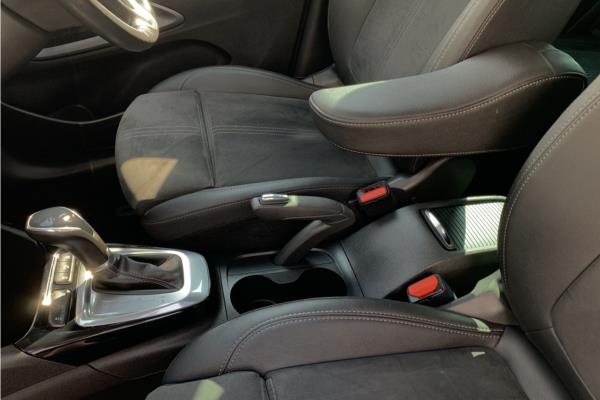 2021 Vauxhall Crossland 1.2 Turbo Ultimate Nav SUV 5dr Petrol Auto Euro 6 (s/s) (130 ps) - Cloth/Alcantara, photo 42