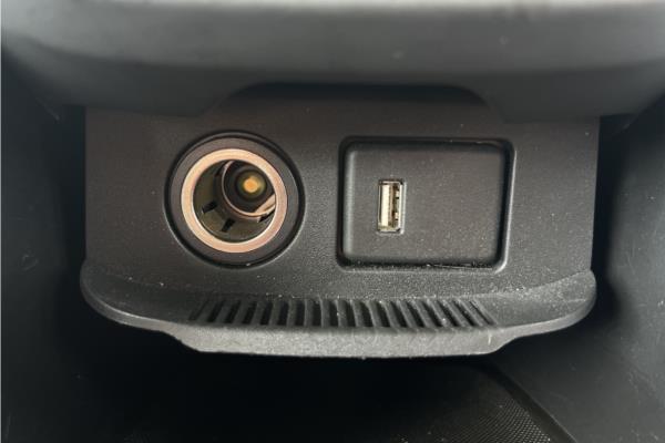 2018 Vauxhall Zafira Tourer 1.4i Turbo SRi Nav MPV 5dr Petrol Manual Euro 6 (140 ps) - Cloth, photo 22