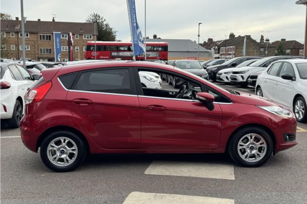 Non Franchise 2017 Ford Fiesta 1.5 TDCi ECOnetic Titanium Hatchback 5dr Diesel Manual Euro 6 (s/s) (95 ps) - Fabic - Cloth, photo 9