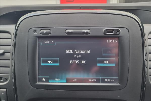 2018 VAUXHALL VIVARO - Cloth, photo 28