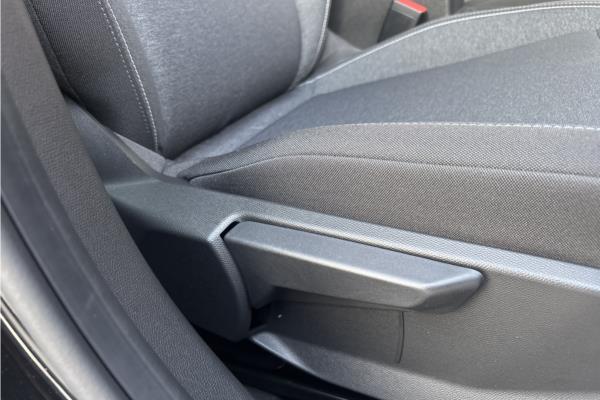 Vauxhall Frontera 83kW Design 44kWh AU - Grey Cloth Seat, photo 28