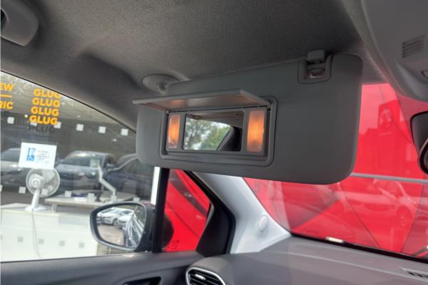 2022 Vauxhall Crossland 1.2 Turbo Elite Edition SUV 5dr Petrol Auto Euro 6 (s/s) (130 ps) - Cloth, photo 30
