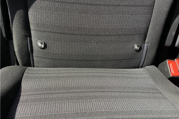 2020 Vauxhall Combo Life 1.2 Turbo Energy MPV 5dr Petrol Auto Euro 6 (s/s) (7 Seat) (130 ps) - Cloth, photo 33