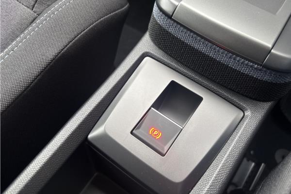 Vauxhall Frontera 1.2 Hybrid 110ps Design E-dct6 - Grey Cloth Seat, photo 30