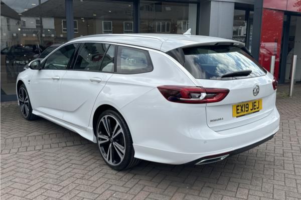 2019 Vauxhall Insignia 2.0 Turbo D BlueInjection SRi VX Line Nav Sports Tourer 5dr Diesel Auto Euro 6 (s/s) (170 ps) - Cloth, photo 6