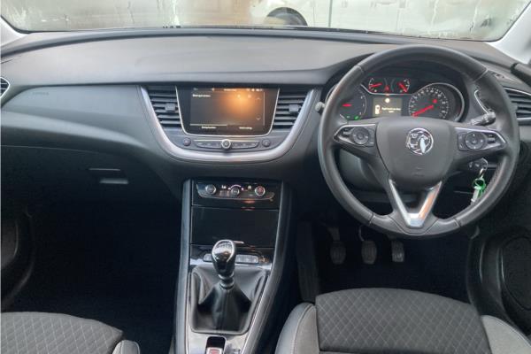 2019 Vauxhall Grandland 1.2T 130ps Tech Line NAV - Cloth, photo 10