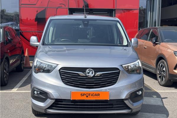 2021 Vauxhall Combo Life 1.2 Turbo SE MPV 5dr Petrol Auto Euro 6 (s/s) (130 ps) - Cloth, photo 3