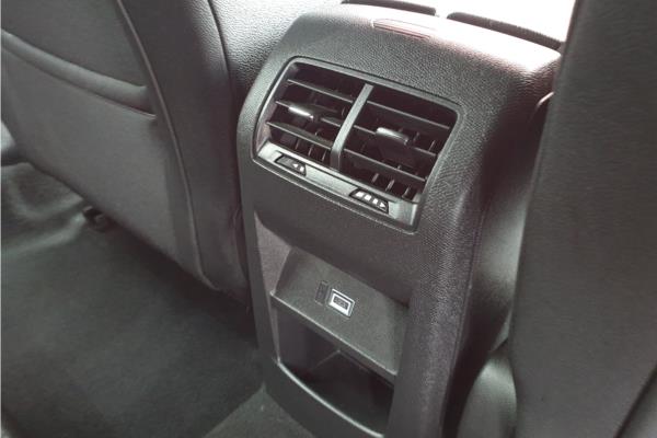 2023 Vauxhall Astra 1.6 PiH 12.4kWh GS Hatchback 5dr Petrol Plug-in Hybrid Auto Euro 6 (s/s) (180 ps) - Interior trim material, Greta cloth, Jet Black, photo 39