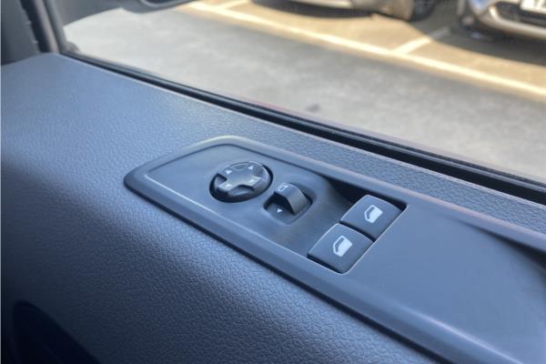 2020 VAUXHALL VIVARO - Cloth, photo 22