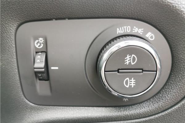 2023 Vauxhall Grandland 1.6 14.2kWh GSe SUV 5dr Petrol Plug-in Hybrid Auto AWD Euro 6 (s/s) (300 ps) - Black Alcantara, photo 21