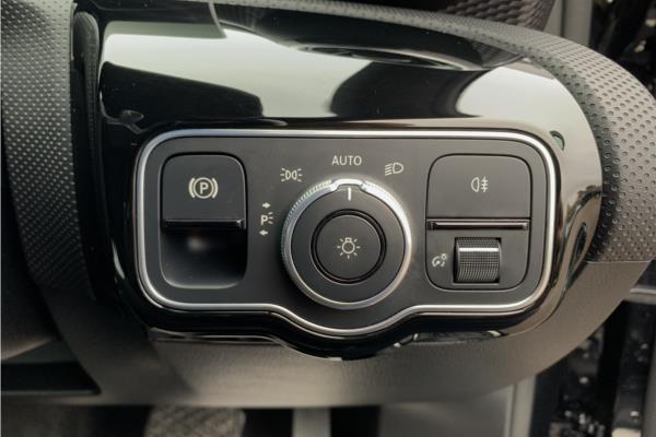Non Franchise 2021 Mercedes-Benz A Class 1.3 A180 Sport (Executive) Hatchback 5dr Petrol 7G-DCT Euro 6 (s/s) (136 ps) - Fabic - Cloth, photo 21