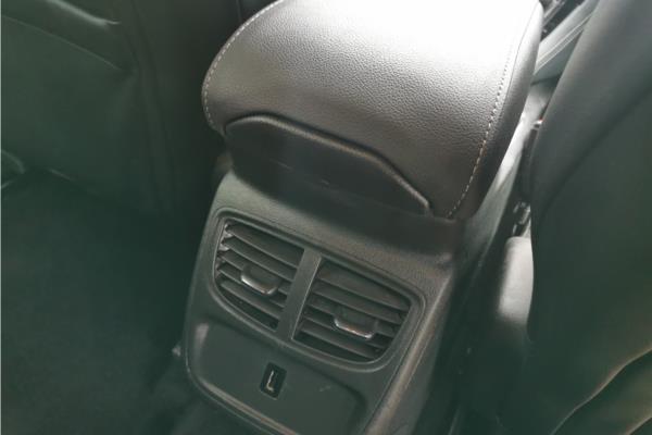 2019 Vauxhall Grandland X 1.2 Turbo GPF Sport Nav SUV 5dr Petrol Auto Euro 6 (s/s) (130 ps) - Cloth, photo 39