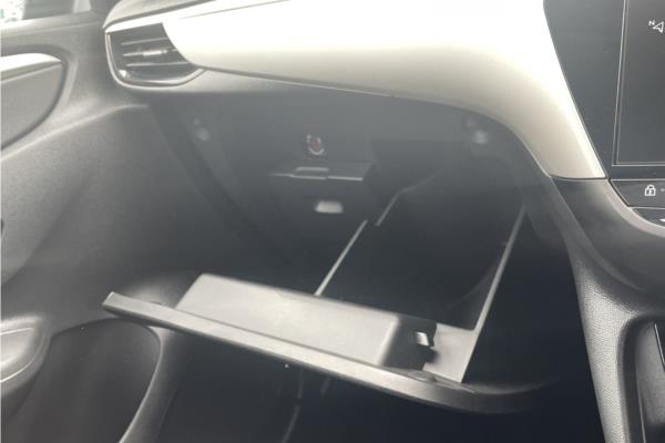 2021 Vauxhall Corsa 1.2 Turbo SE Premium Hatchback 5dr Petrol Auto Euro 6 (s/s) (100 ps) - Cloth, photo 24
