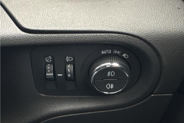2021 Vauxhall Grandland X 1.2 Turbo Griffin Edition SUV 5dr Petrol Manual Euro 6 (s/s) (130 ps) - Cloth, photo 21