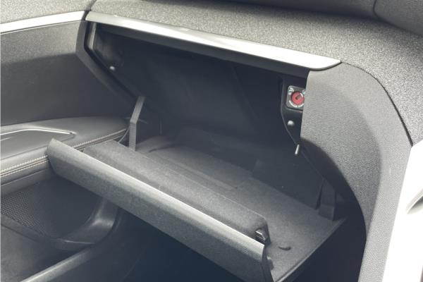 Non Franchise 2019 Peugeot 3008 1.5 BlueHDi GT Line SUV 5dr Diesel Manual Euro 6 (s/s) (130 ps) - Fabic - Cloth, photo 25
