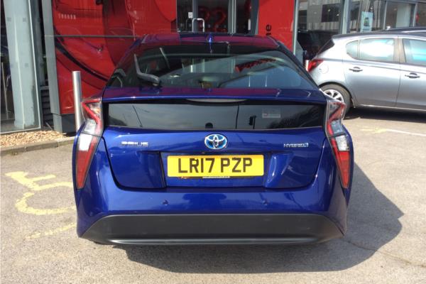 2017 Toyota Prius 1.8 VVT-h Excel Hatchback 5dr Petrol Hybrid CVT Euro 6 (s/s) (15in Alloy) (122 ps)-sequence-6