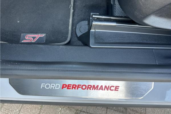 Non Franchise 2022 Ford Puma 1.5T EcoBoost ST SUV 5dr Petrol Manual Euro 6 (s/s) (200 ps) - Fabic - Cloth, photo 33