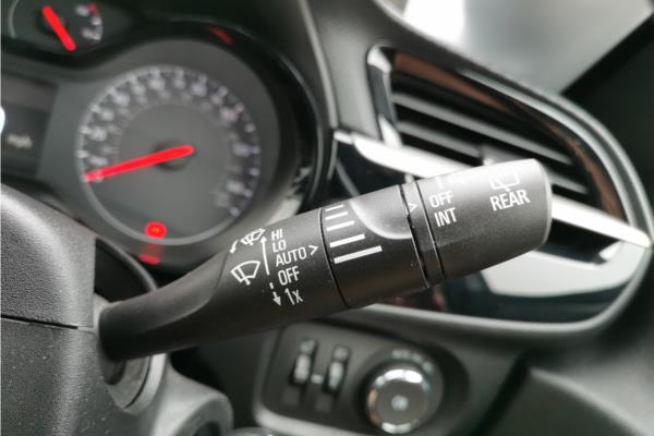 2020 Vauxhall Corsa 1.2 Turbo SE Premium Hatchback 5dr Petrol Manual Euro 6 (s/s) (100 ps) - Cloth, photo 28