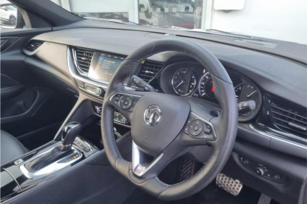 2019 Vauxhall Insignia 2.0 Turbo D BlueInjection SRi VX Line Nav Sports Tourer 5dr Diesel Auto Euro 6 (s/s) (170 ps) - Cloth/Leather, photo 11