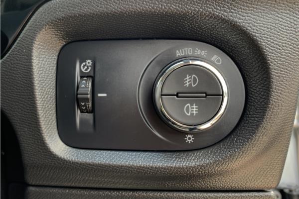 2024 VAUXHALL CORSA* - Captain Blue/Mistral Cloth/Leather effect, photo 21