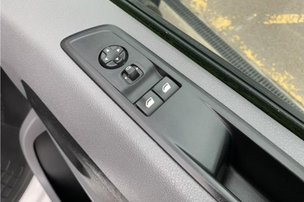 2020 Vauxhall Vivaro 2.0 Turbo D 3100 Edition Crew Van 5dr Diesel Manual Euro 6 (s/s) (120 ps) - Cloth, photo 22