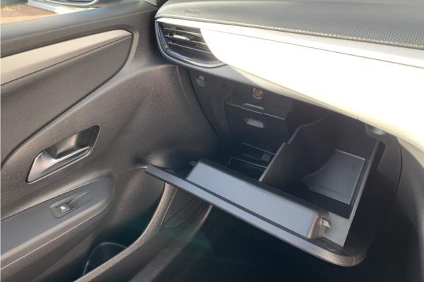 2020 Vauxhall Corsa-e 50kWh SE Nav Hatchback 5dr Electric Auto (7.4Kw Charger) (136 ps) - TRIM CLOTH FRESEZ MARVEL BLACK, photo 26