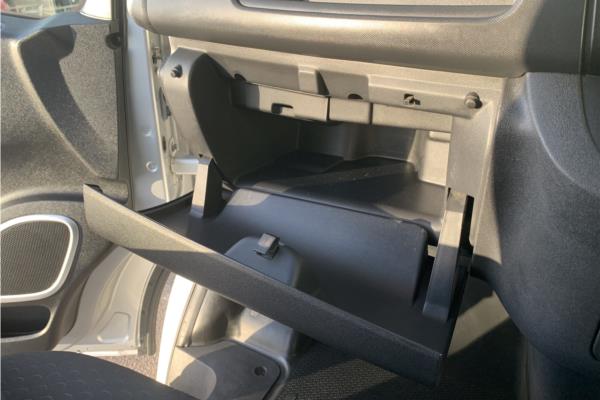 Non Franchise 2019 Vauxhall Vivaro 1.6 CDTi 2700 BiTurbo ecoTEC Sportive Panel Van 5dr Diesel Manual L1 H1 Euro 6 (s/s) (125 ps) - Connect Black, photo 26