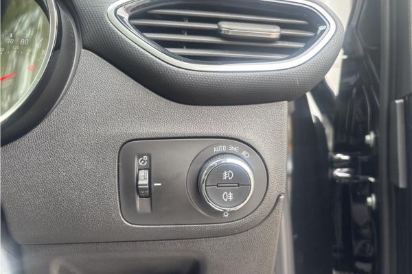 2022 Vauxhall Crossland 1.2 Turbo Elite Edition SUV 5dr Petrol Auto Euro 6 (s/s) (130 ps) - Cloth, photo 21