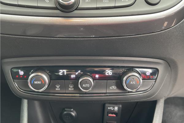 2022 Vauxhall Crossland 1.2 Turbo Ultimate SUV 5dr Petrol Auto Euro 6 (s/s) (130 ps) - Cloth, photo 16