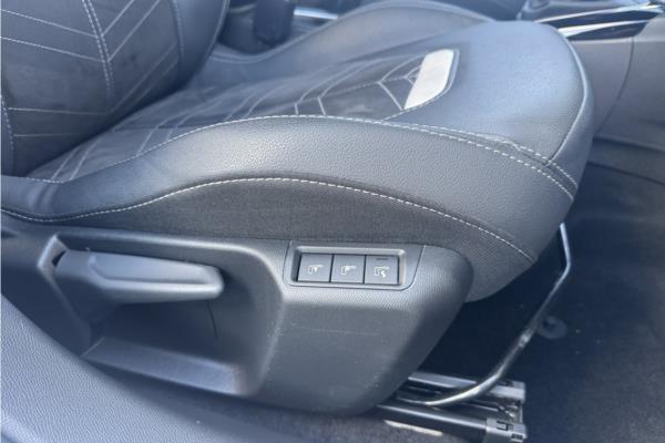 2023 Vauxhall Corsa 1.2 Turbo Ultimate Hatchback 5dr Petrol Manual Euro 6 (s/s) (100 ps) - Cloth/Alcantara, photo 29