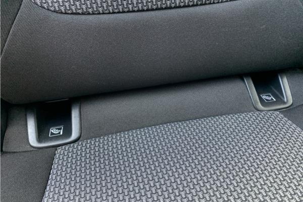 2020 Vauxhall Grandland X 1.2 Turbo SE SUV 5dr Petrol Auto 8Spd Euro 6 (s/s) (130 ps) - Cloth, photo 33