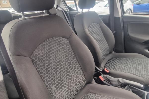 2019 Vauxhall Corsa 1.4i ecoTEC SE Nav Hatchback 5dr Petrol Auto Euro 6 (90 ps) - Cloth, photo 34