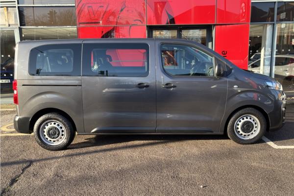 2021 Vauxhall Vivaro Life 1.5 Turbo D Edition M MPV 5dr Diesel Manual SWB Euro 6 (s/s) (9 Seat) (120 ps) - Cloth, photo 9