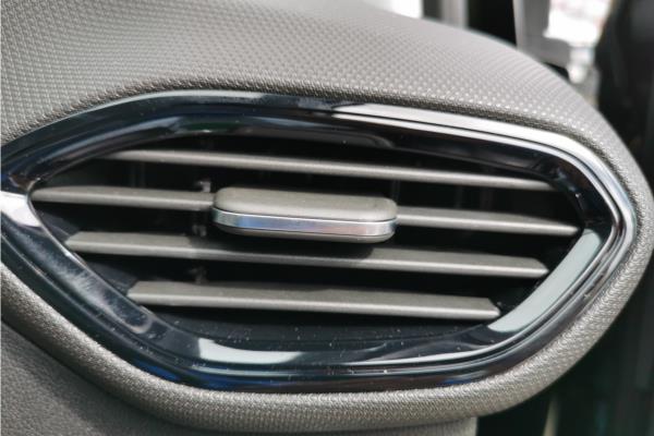 2024 Vauxhall Crossland 1.2 Turbo GS SUV 5dr Petrol Auto Euro 6 (s/s) (130 ps) - Banda-jet Black, photo 38
